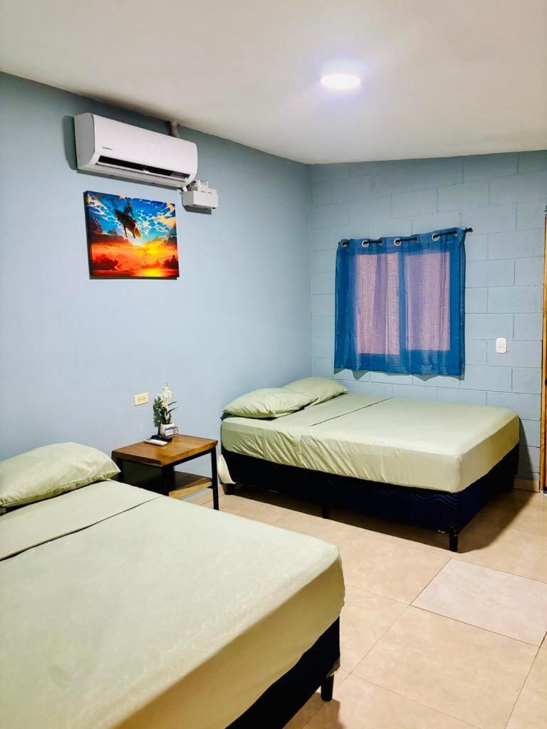 Hostal Camila'S Tamanique Exterior photo