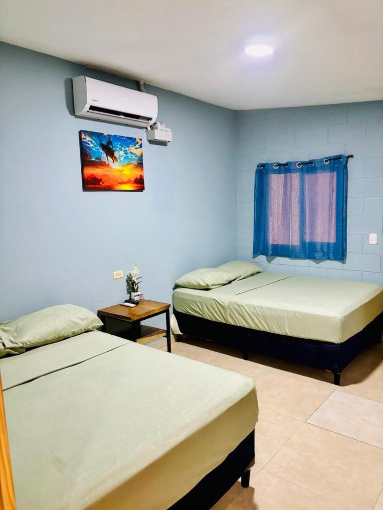 Hostal Camila'S Tamanique Exterior photo